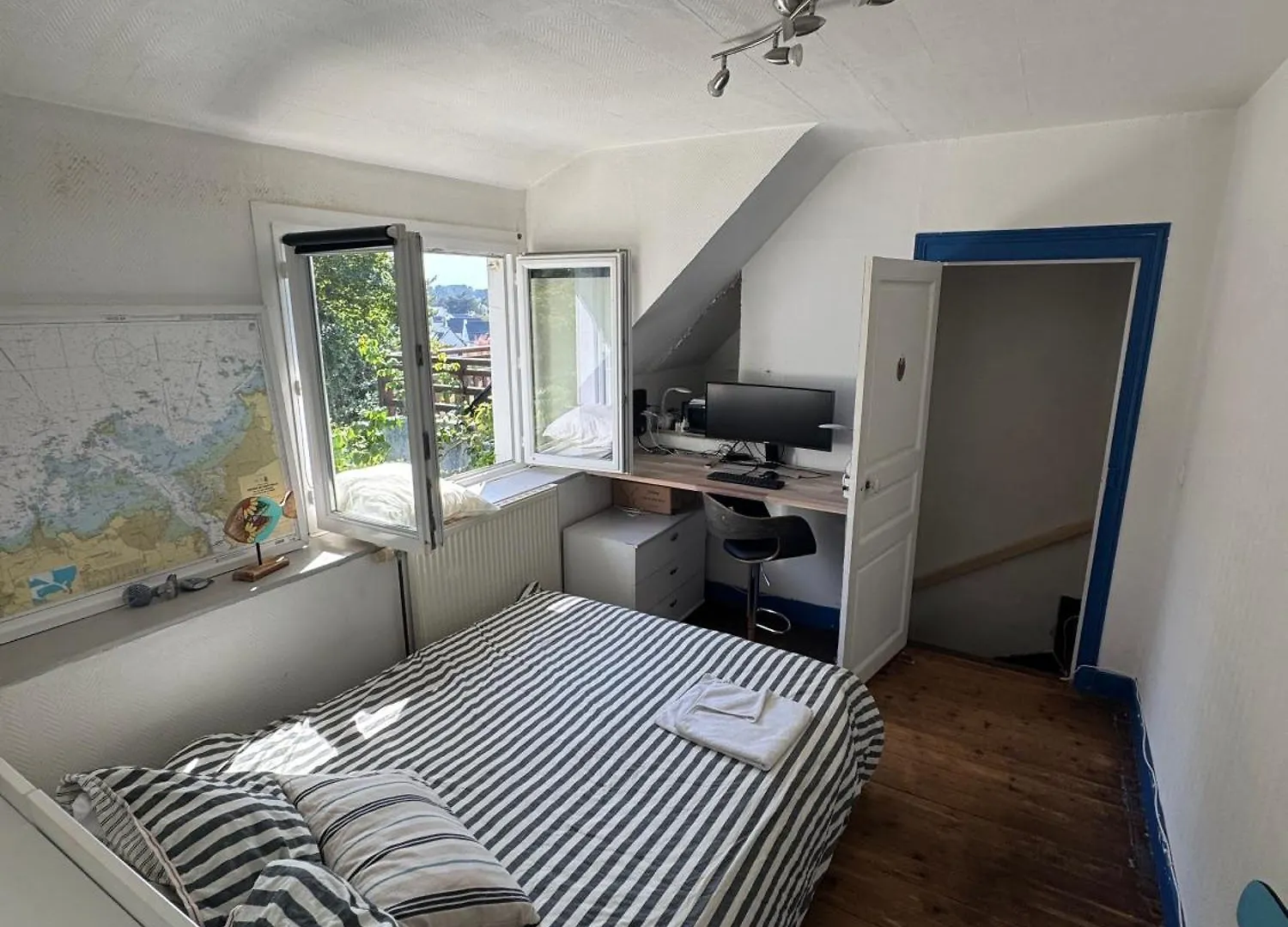 Semesterbostad Maison Calme Bord De Mer 150M Saint-Lunaire